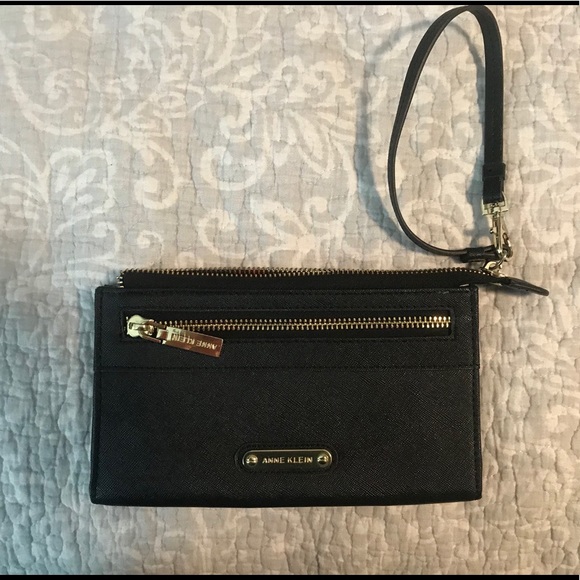 Anne klein wristlet Clearance